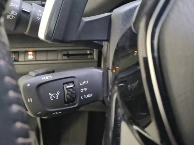 Peugeot 3008 puretech 130ch s&amp;s eat8 — photo 50