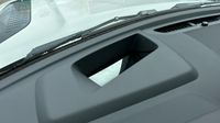 Land-Rover Defender 110 2.0 P300e PHEV X-Dynamic HSE — photo 33