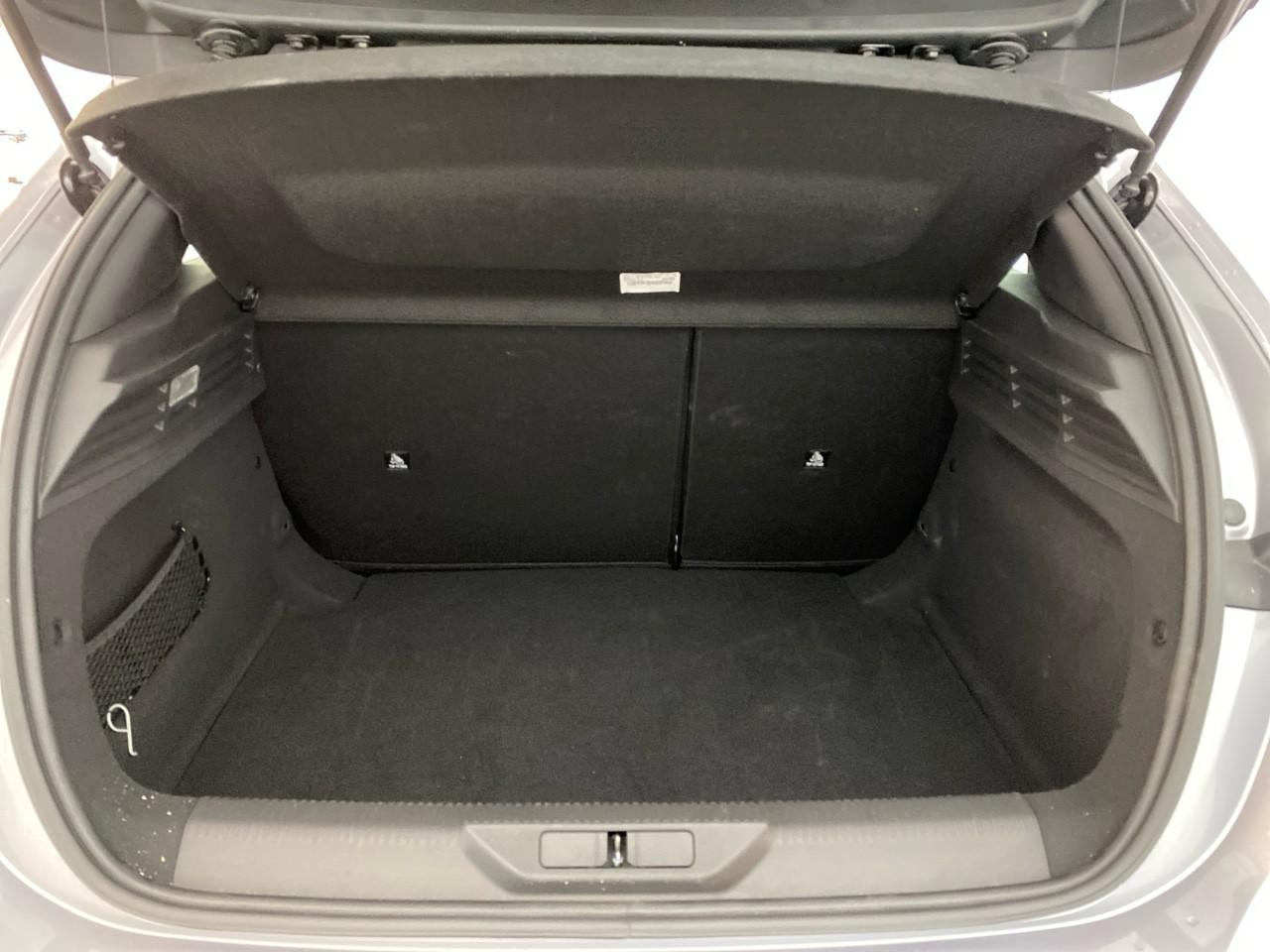 Peugeot 308 hybrid 145 e-dcs6 style — photo 6