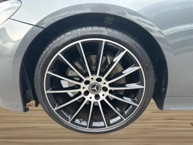 Mercedes Cla e 220 d coupé sportline — photo 12