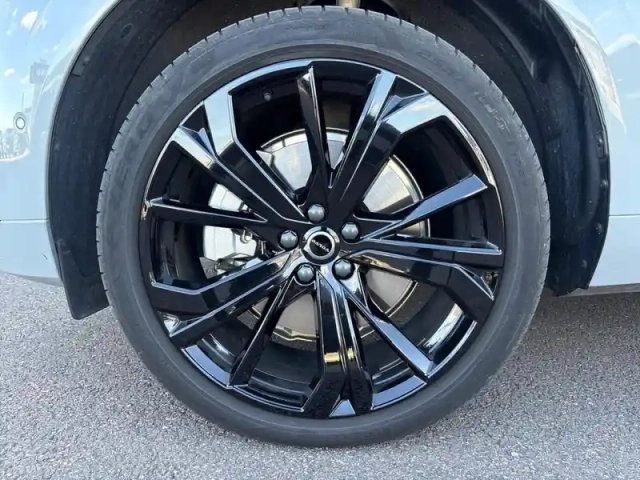 Volvo Xc60 t6 hybride rechargeable 350ch black edition geartronic 8 awd — photo 7