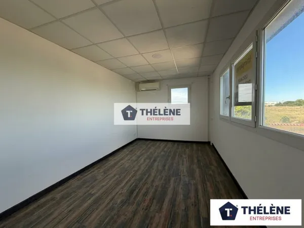 Bureaux 100 m²