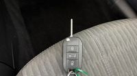 Opel Corsa 1.2 Turbo 100ch Elegance — photo 16