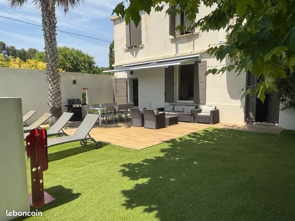 Maison piscine Magnanerie