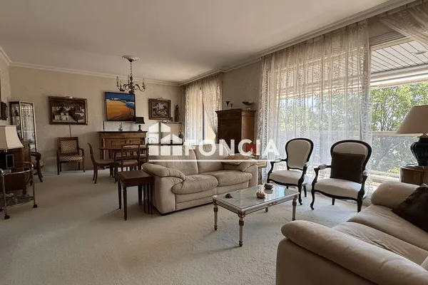Appartement 4 pièces 144 m²