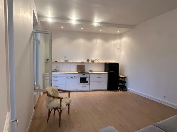 Appartement et parking