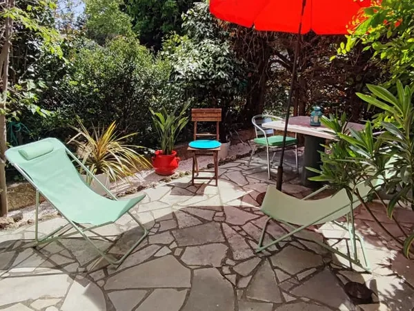 Studio 1 pièce 28 m²