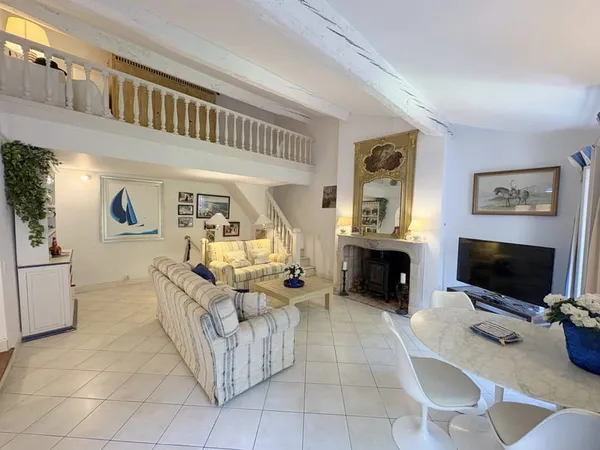Appartement Grimaud Village