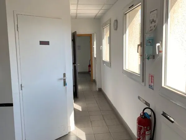 Local professionnel