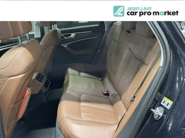 Audi A6 avant 50 tfsie 299 ch s tronic 7 quattro — photo 6