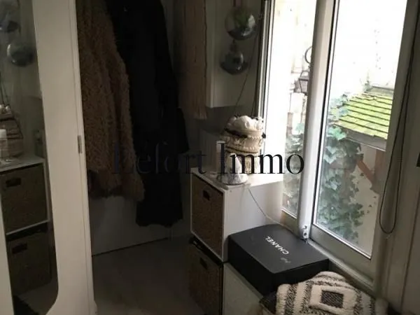 Studio 1 pièce 12 m²