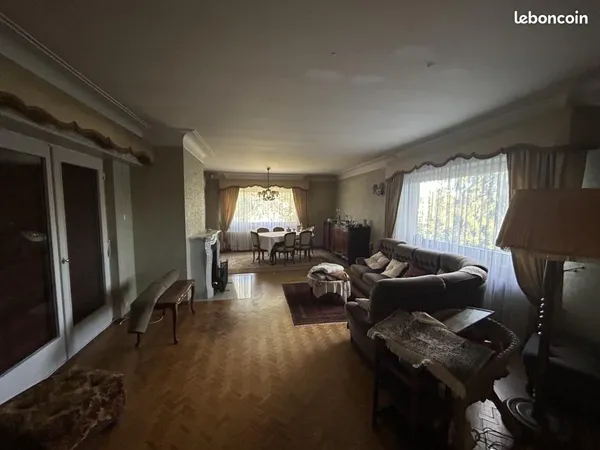 Maison 6 pièces 140 m²