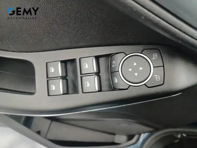 Ford Fiesta 1.0 ecoboost 100 ch s&amp;s bvm6 — photo 32