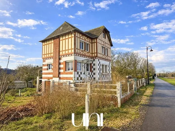 Maison 6 pièces de 138m2 en bord de Seine - Berville sur Mer