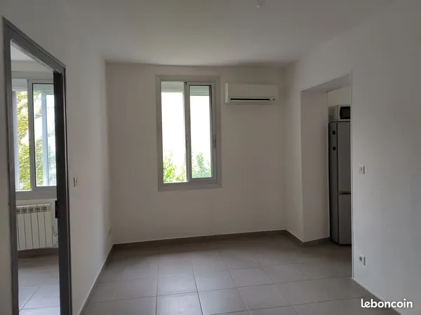 Appartement T2 (35m2) à louer à l'année