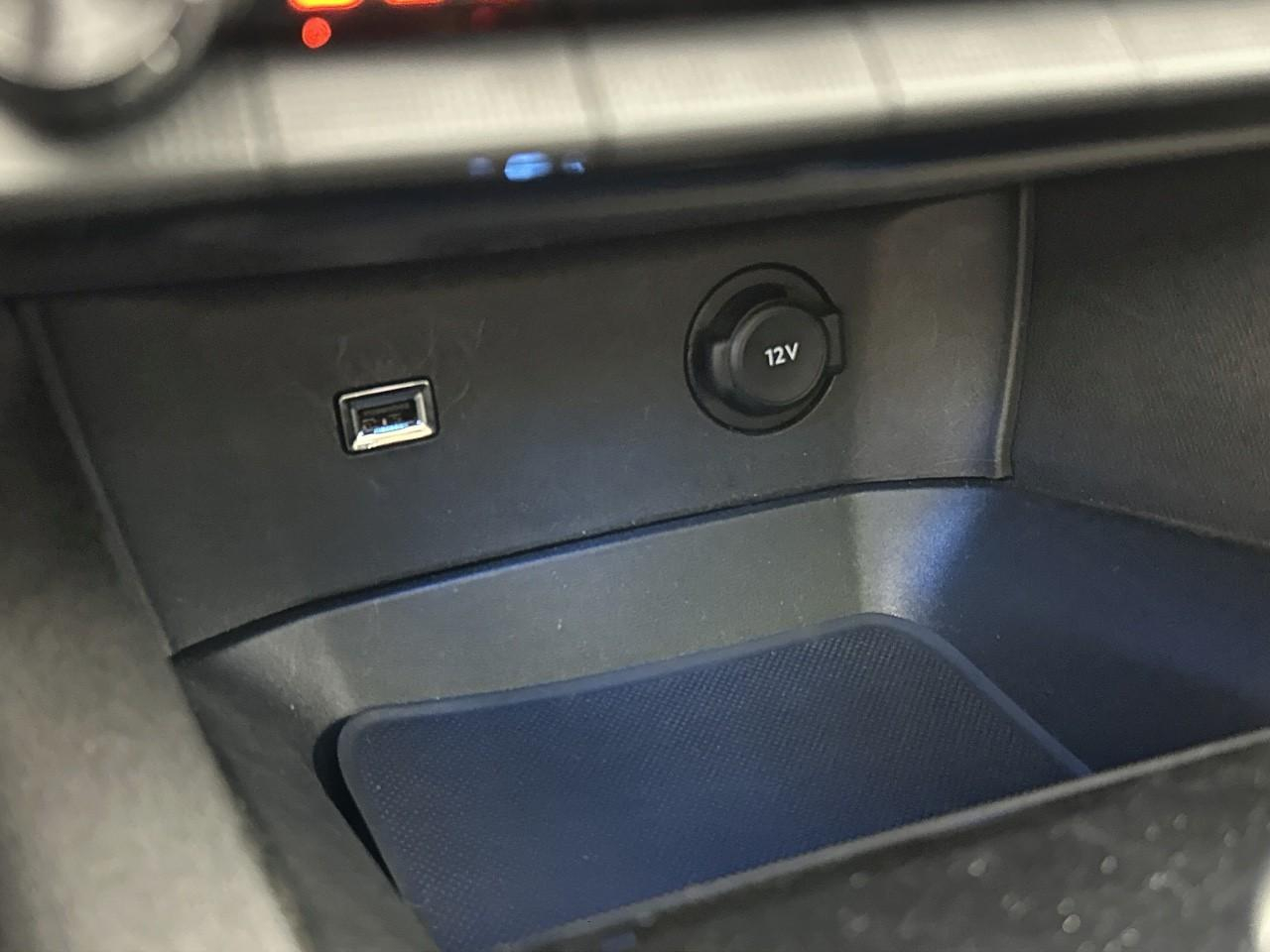 Peugeot 5008 puretech 130ch s&s eat8 gt pack — photo 29