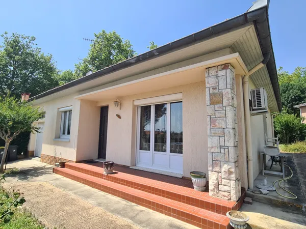 VILLA CENTRE DU VILLAGE 86 M2 HAB