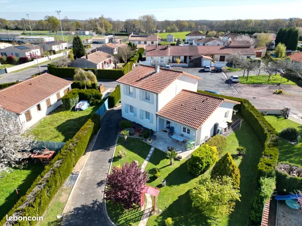Maison 7 pièces 149 m²