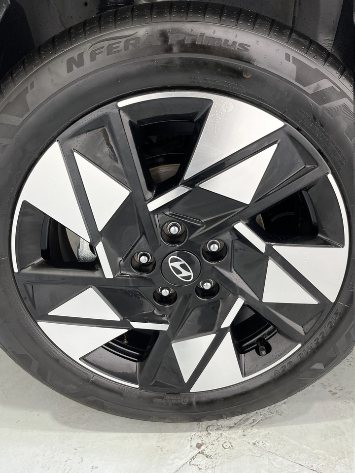 Hyundai Kona — photo 46