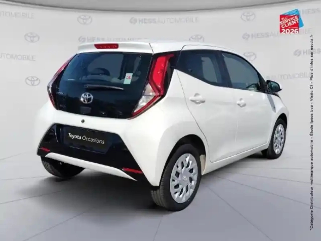 Toyota Aygo 1.0 vvt-i 72ch x-play 5p my20 — photo 6