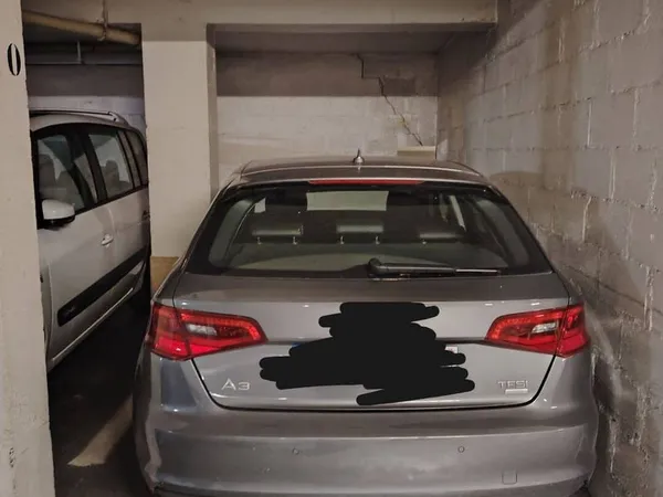 Parking 13 m²