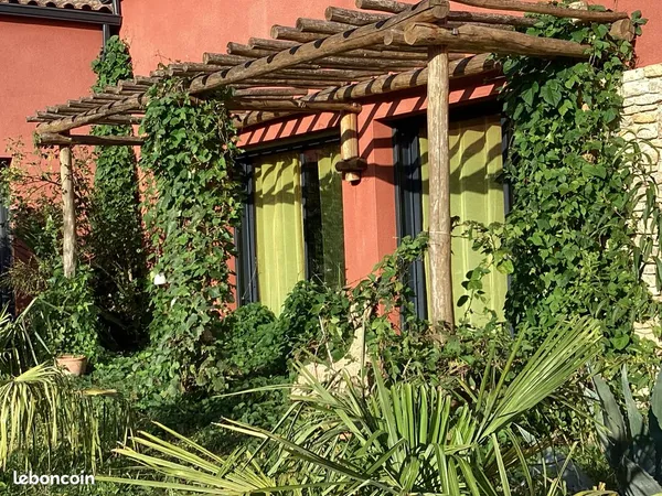 Maison d'artistes au calme
