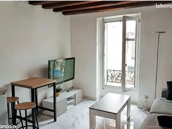Studio meublé