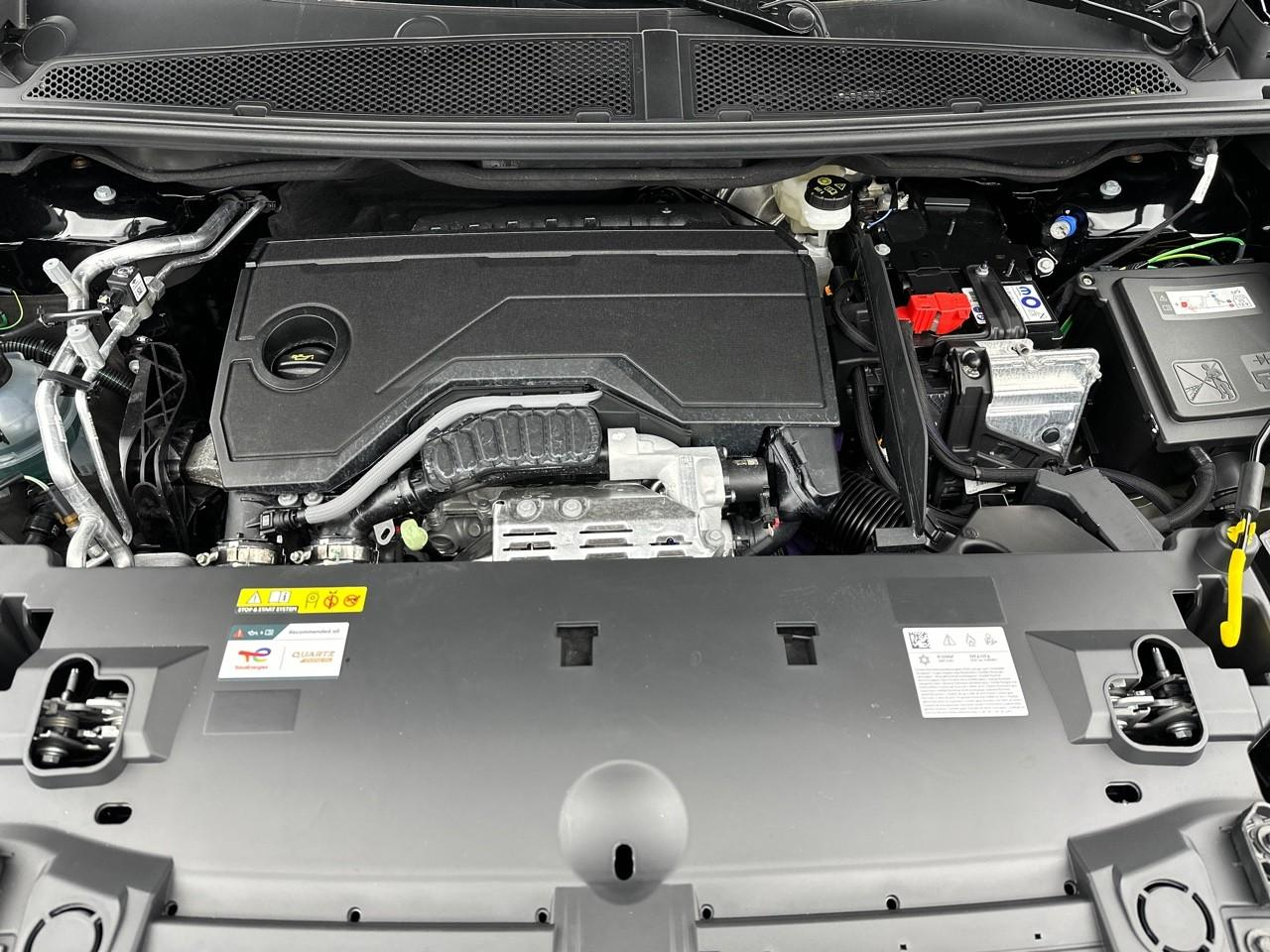 Citroën C5 Aircross hybride 145 ch e-dcs6 max — photo 13