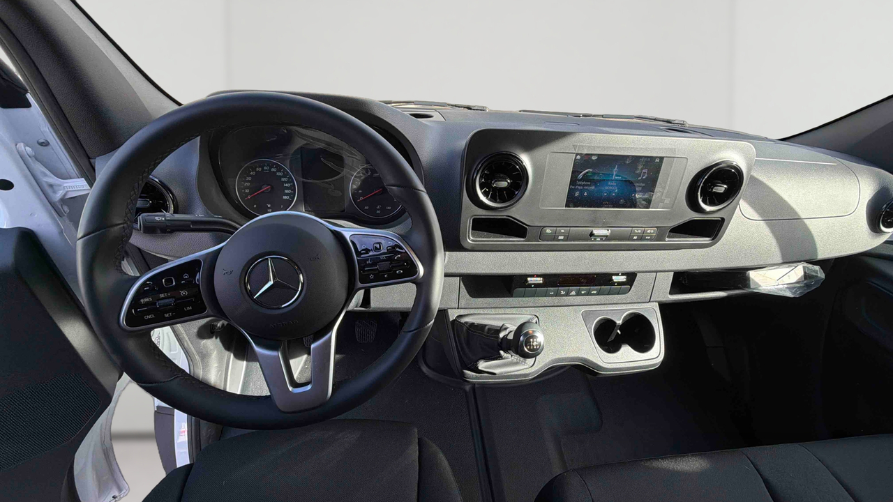 Mercedes SPRINTER FGN 315 CDI 37 3.5T RWD — photo 9