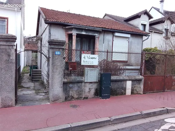 Terrain à bâtir de 273 m2