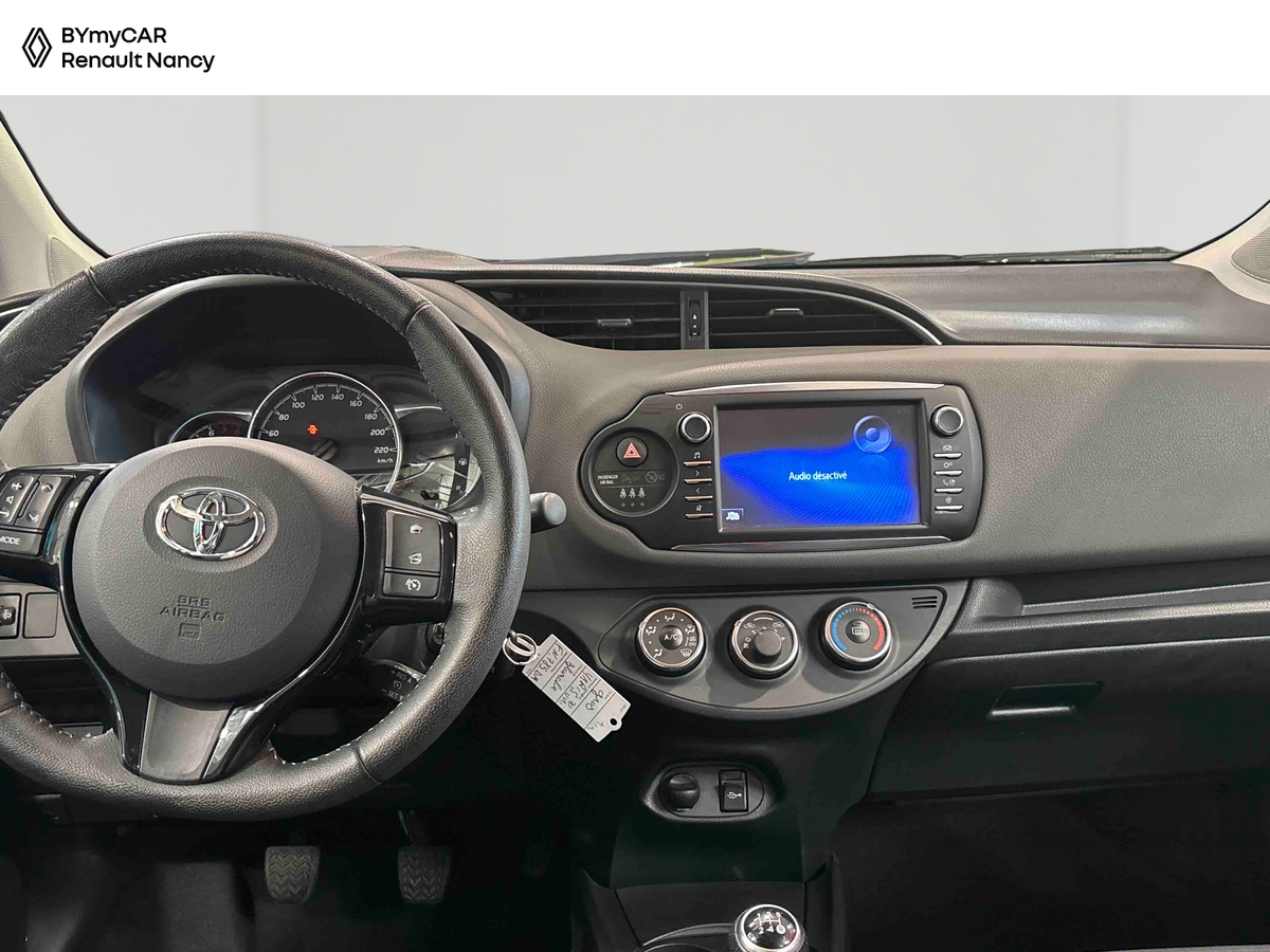 Toyota Yaris 70 VVT-i — photo 9