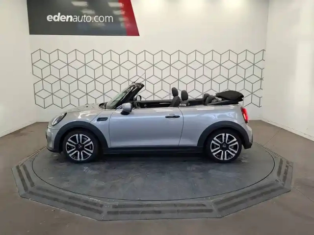 Mini Mini cabriolet cooper 136 ch dkg7 — photo 36