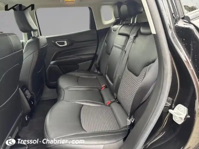 Jeep Compass 1.3 phev t4 190 ch 4xe eawd night eagle — photo 23