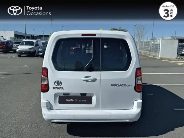 Toyota Proace city long 130 d-4d cabine approfondie business bva rc22 — photo 8