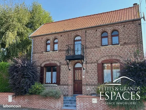 Propriété 5 pièces 100 m²