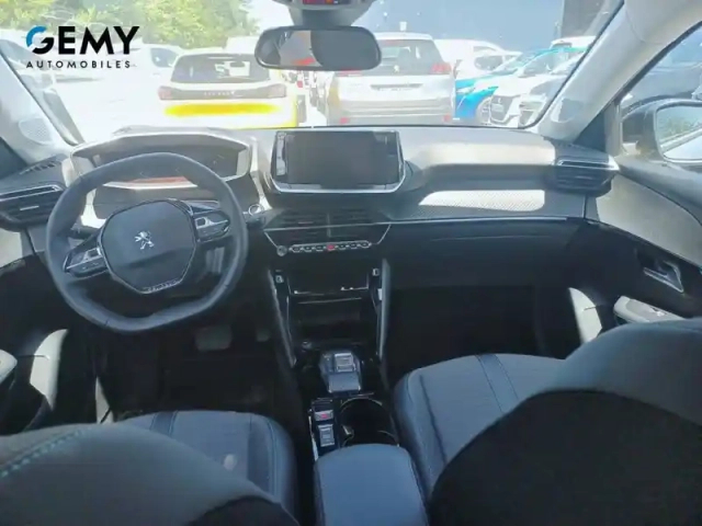 Peugeot 208 electrique 50 kwh 136ch — photo 8