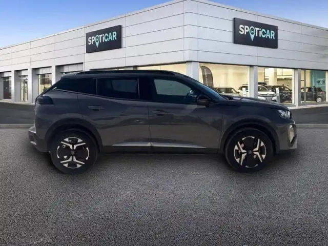 Peugeot 2008 hybrid 145 e-dcs6 — photo 14