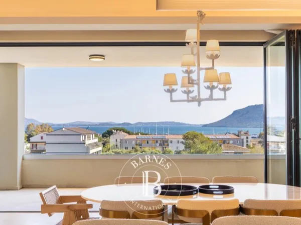 Porto-Vecchio, Centre-ville, Appartement avec vue mer, 3 chambres, terrasse, proche plage