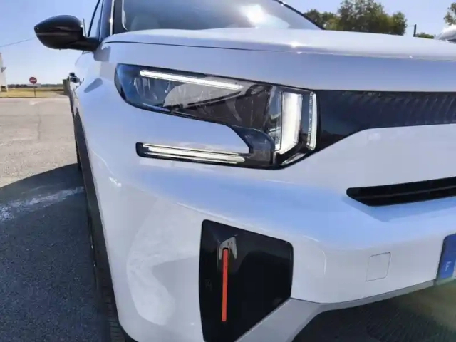 Citroën C3 Aircross hybride 145 ch aut — photo 16