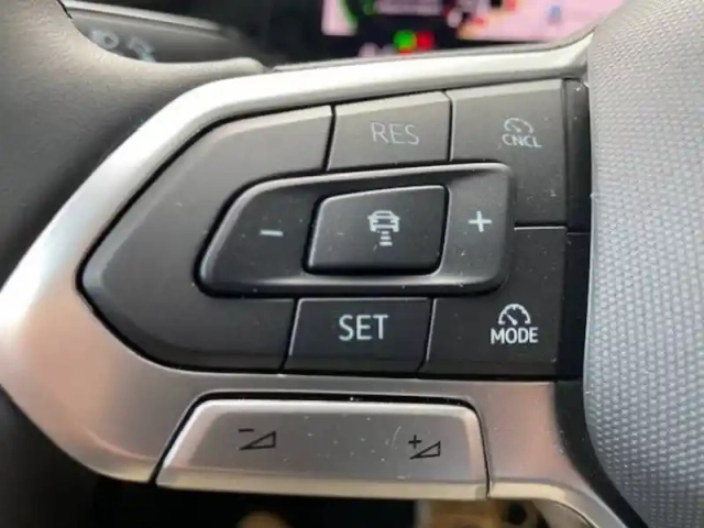 Volkswagen Golf 1.5 ehybrid 204 dsg6 — photo 14