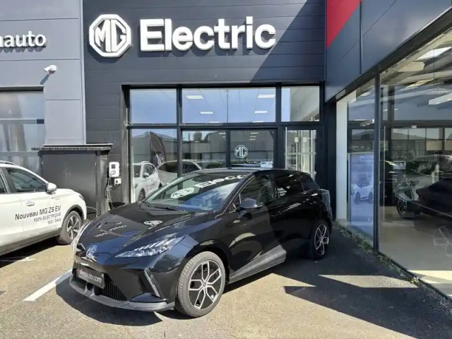 Mg Mg4 electric 64kwh - 150 kw 2wd — photo 54