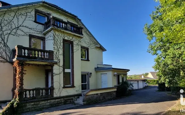 Maison 11 pièces 266 m²