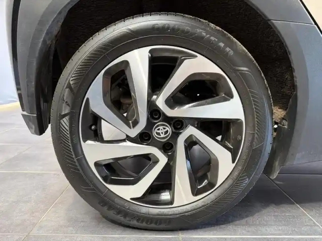 Toyota Aygo X 1.0 vvt-i 72ch design my23 — photo 10