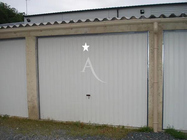 Stationnement Location Fontenay-le-Comte   70€