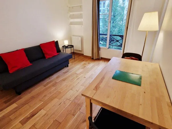 Studio 1 pièce 21 m²