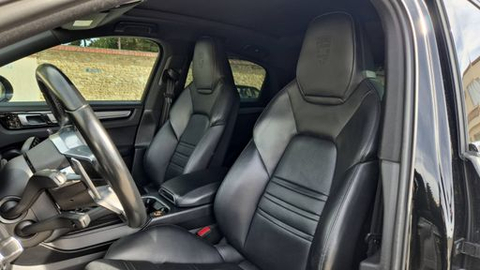 Porsche Cayenne Coupe 3.0  340  4WD   BVA8 - . – 2019 – 153814 km – Essence – Boîte Automatique