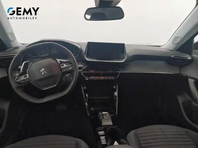 Peugeot 2008 puretech 130 s&amp;s eat8 — photo 8