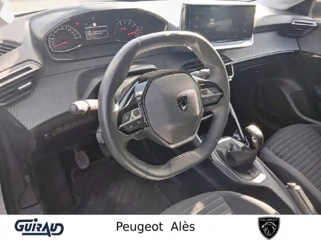 Peugeot 208 puretech 75 s&amp;s bvm5 — photo 9