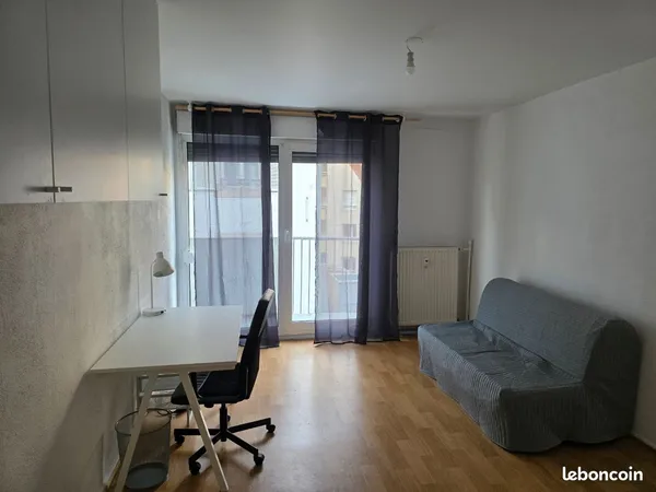 Studio meublé 20 m² avec balcon - 3e étage avec ascenseur - Strasbourg Kageneck