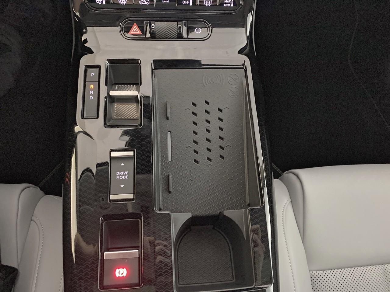 Citroën C5 Aircross e-c5 aircross 210 ch autonomie confort max — photo 17